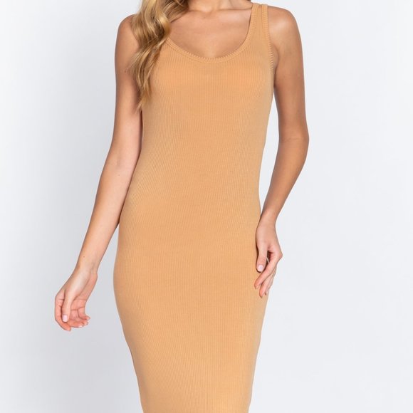 Paradise Society Dresses & Skirts - Sleeveless Scoop Neck Rib Midi Dress